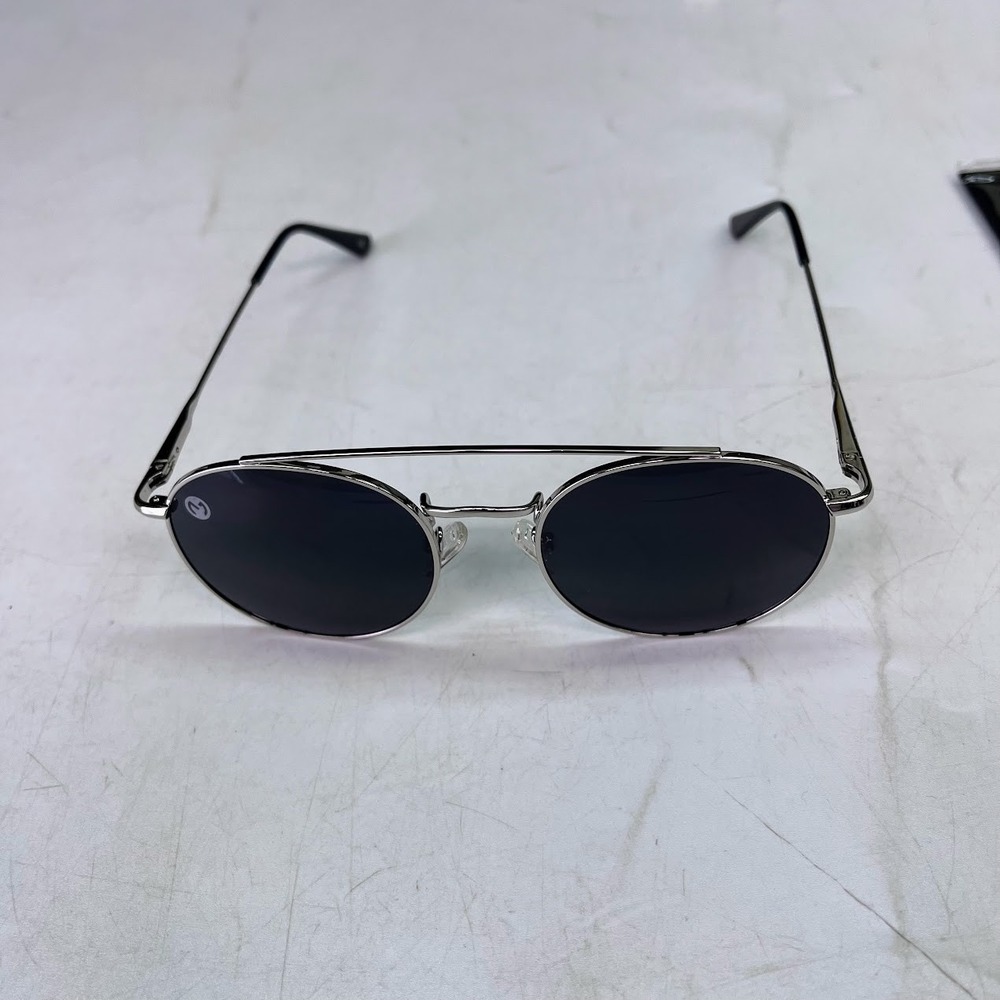 Neven Eyewear Maverick Silver Round Aviator Sunglasses Never Odd Or Even Case